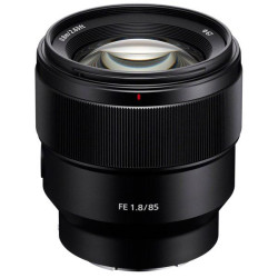 Sony FE 85mm f1.8 (SEL85F18) - Frontal superior