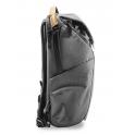 Peak Design Everyday Backpack 20L V2 Charcoal  - Mochila Urbana en color carbón - BEDB20CH2 - Vista lateral