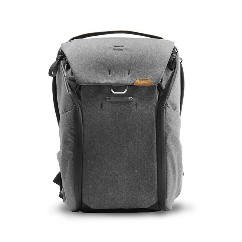 Peak Design Everyday Backpack 20L V2 Charcoal  - Mochila Urbana en color carbón - BEDB20CH2 - Vista general