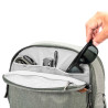 Peak Design Travel Backpack 30L Sage - ejemplo de uso (accesorios no incluidos)