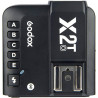 Godox Disparador TTL X2T-O Para Olympus y Panasonic - plano cenital con zapata de flash
