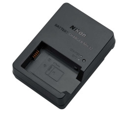 Nikon MH-32